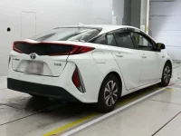 Toyota PRIUS PHV лот № 30251 оценка 4  с аукциона в Японии 1