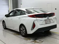 Toyota PRIUS PHV лот № 30251 оценка 4  с аукциона в Японии 5