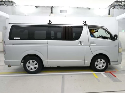 Toyota REGIUS ACE VAN