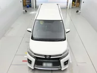 Toyota VOXY лот № 30076 оценка R  с аукциона в Японии 6