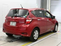 Nissan NOTE лот № 30073 оценка 4  с аукциона в Японии 1