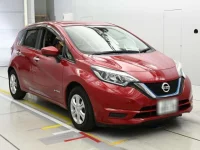 Nissan NOTE лот № 30073 оценка 4  с аукциона в Японии 4