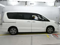 Nissan SERENA лот № 30030 оценка 3.5  с аукциона в Японии 2