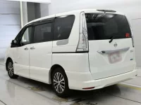 Nissan SERENA лот № 30030 оценка 3.5  с аукциона в Японии 5