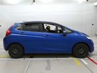 Honda FIT лот № 36069 оценка 3.5  с аукциона в Японии 2