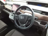 Honda FREED лот № 33136 оценка 4  с аукциона в Японии 8