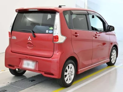 Mitsubishi EK CUSTOM