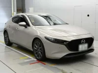 Mazda MAZDA3 лот № 36207 оценка 5  с аукциона в Японии 4