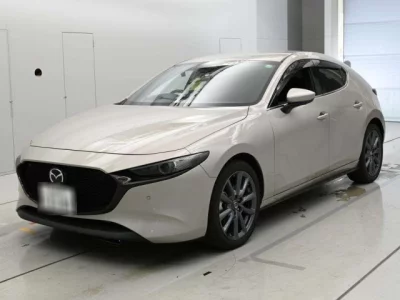 Mazda MAZDA3  с аукциона в Японии
