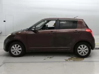 Suzuki SWIFT лот № 10058 оценка RA  с аукциона в Японии 3