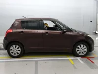 Suzuki SWIFT лот № 10058 оценка RA  с аукциона в Японии 2