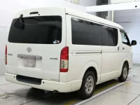 Toyota HIACE VAN лот № 40057 оценка R  с аукциона в Японии 1
