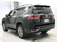 Toyota LAND CRUISER лот № 30182 оценка 4.5  с аукциона в Японии 5