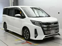 Toyota NOAH лот № 30273 оценка R  с аукциона в Японии 4