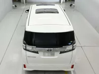 Toyota VELLFIRE лот № 90205 оценка 3  с аукциона в Японии 7