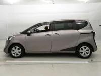 Toyota SIENTA лот № 30065 оценка 4.5  с аукциона в Японии 3