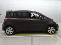 Toyota RACTIS лот № 30094 оценка 4  с аукциона в Японии 2