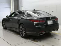 Lexus LS лот № 30052 оценка 4  с аукциона в Японии 5