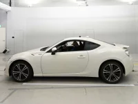 Toyota GT 86 лот № 30142 оценка RA  с аукциона в Японии 3