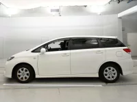 Toyota WISH лот № 30097 оценка RA  с аукциона в Японии 3