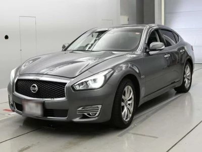 Nissan FUGA  с аукциона в Японии