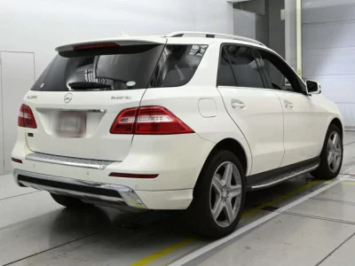 Mercedes-Benz ML CLASS