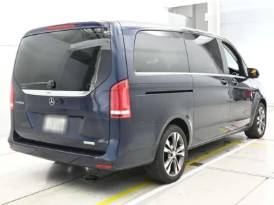 Mercedes-Benz V CLASS