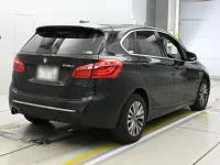 BMW 2-Series лот № 38015 оценка 4  с аукциона в Японии 1
