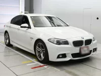 BMW 5-Series лот № 38017 оценка 4  с аукциона в Японии 4