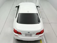 BMW 5-Series лот № 38017 оценка 4  с аукциона в Японии 7
