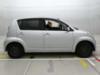 Daihatsu Boon лот № 90219 оценка RA  с аукциона в Японии 2