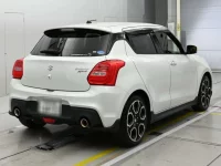Suzuki SWIFT лот № 36012 оценка 5  с аукциона в Японии 1