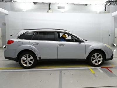 Subaru LEGACY OUTBACK  с аукциона в Японии