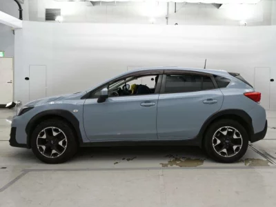 Subaru XV  с аукциона в Японии