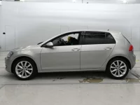 Volkswagen GOLF лот № 38045 оценка 5  с аукциона в Японии 3