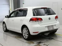 Volkswagen GOLF лот № 90120 оценка 4  с аукциона в Японии 5
