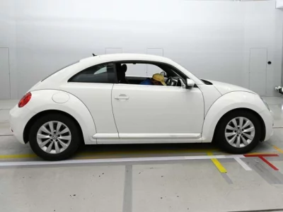 Volkswagen THE BEETLE
