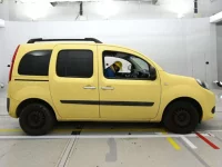 Renault KANGOO лот № 90070 оценка 3.5  с аукциона в Японии 2