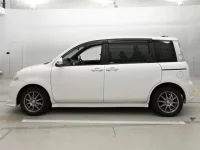 Toyota SIENTA лот № 30300 оценка 4  с аукциона в Японии 3