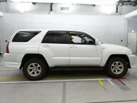 Toyota HILUX SURF лот № 30287 оценка R  с аукциона в Японии 2