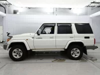 Toyota LAND CRUISER лот № 20209 оценка 4  с аукциона в Японии 3