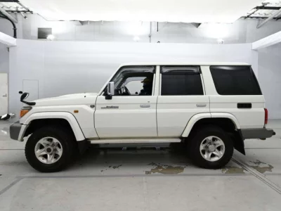 Toyota LAND CRUISER  с аукциона в Японии