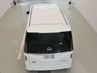 Nissan SERENA лот № 30304 оценка 4  с аукциона в Японии 7