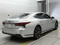 Lexus LS лот № 36253 оценка 4  с аукциона в Японии 1