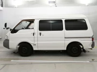 Nissan VANETTE VAN лот № 40117 оценка 3  с аукциона в Японии 3