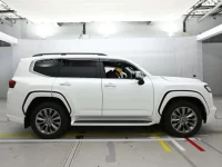 Toyota LAND CRUISER лот № 36227 оценка 4.5  с аукциона в Японии 2