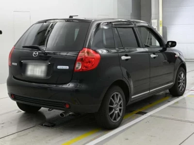Mazda VERISA