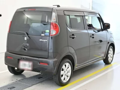 Suzuki MRWAGON