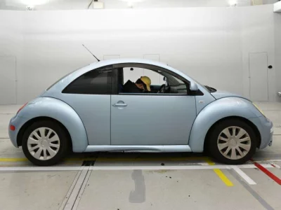Volkswagen NEW BEETLE