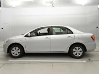 Toyota COROLLA AXIO лот № 30307 оценка 4.5  с аукциона в Японии 3